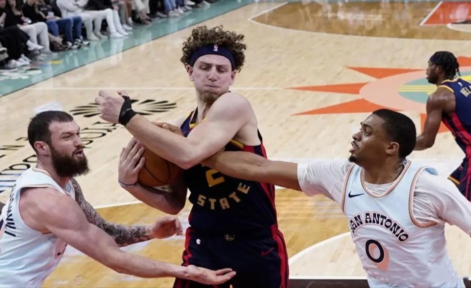 开拓者球员受伤情况引起球迷担忧 开拓者球员受伤情况引起球迷担忧