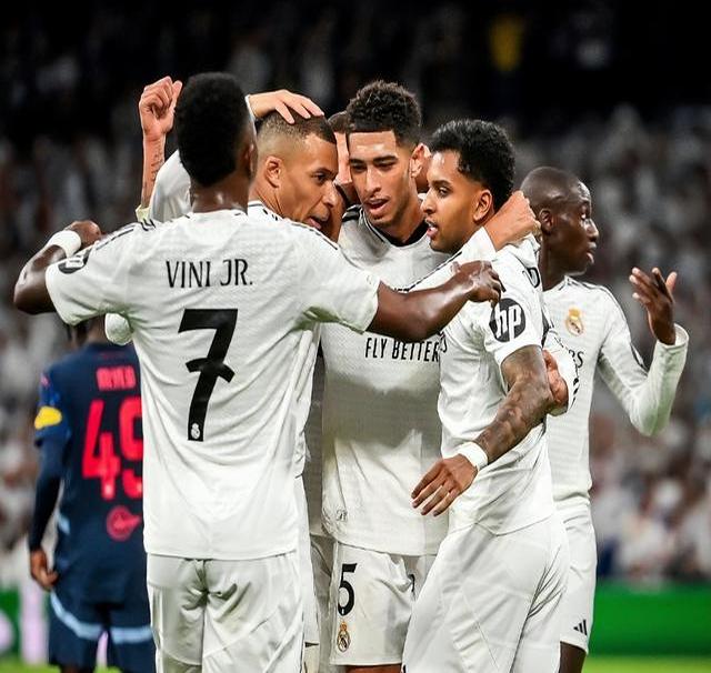 关于皇家马德里连胜在望,西甲霸主将冲击冠军的信息 关于皇家马德里连胜在望,西甲霸主将冲击冠军的信息