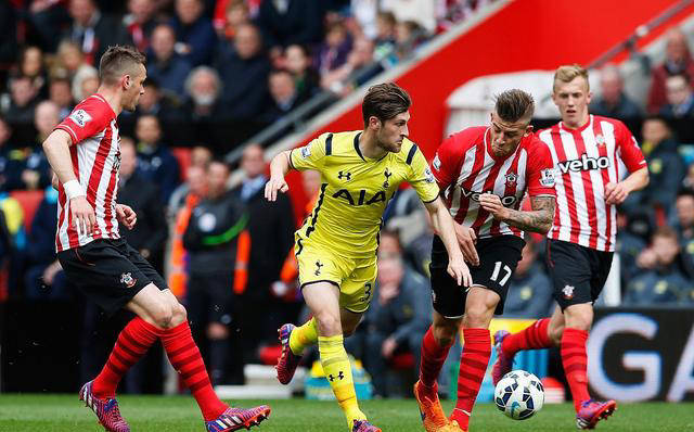 南安普顿攻守俱佳,击败对手取得胜利 南安普顿攻守俱佳,击败对手取得胜利