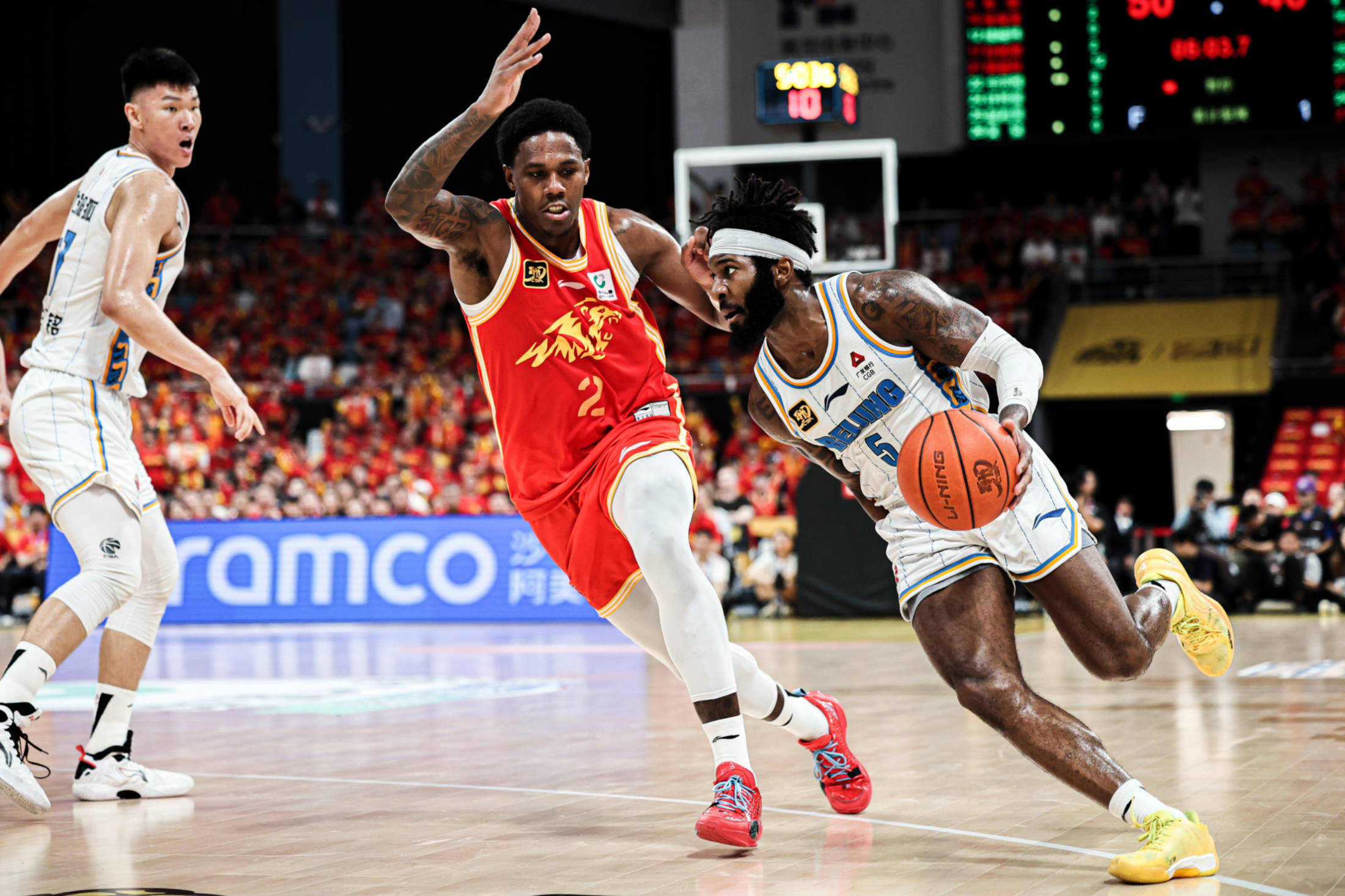 中国篮球联赛格局激烈,球队争夺激烈的简单介绍 中国篮球联赛格局激烈,球队争夺激烈的简单介绍