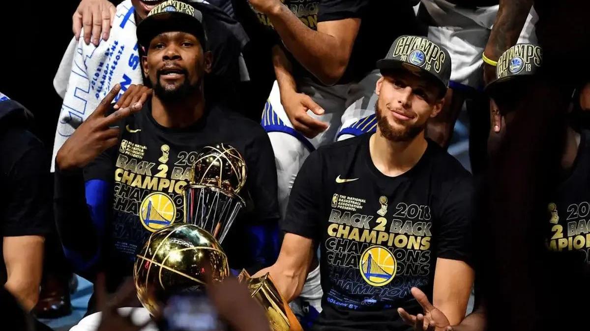 勇士队取得两连胜，势不可挡的简单介绍