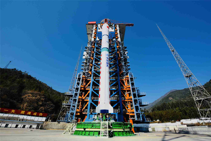 包含火箭面临硬仗,突破对手防线夺得胜利的词条 包含火箭面临硬仗,突破对手防线夺得胜利的词条