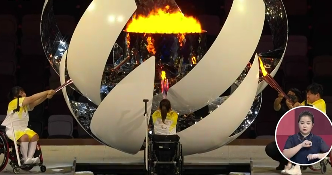 战火重新燃起!比赛再度开启 战火重新燃起!比赛再度开启