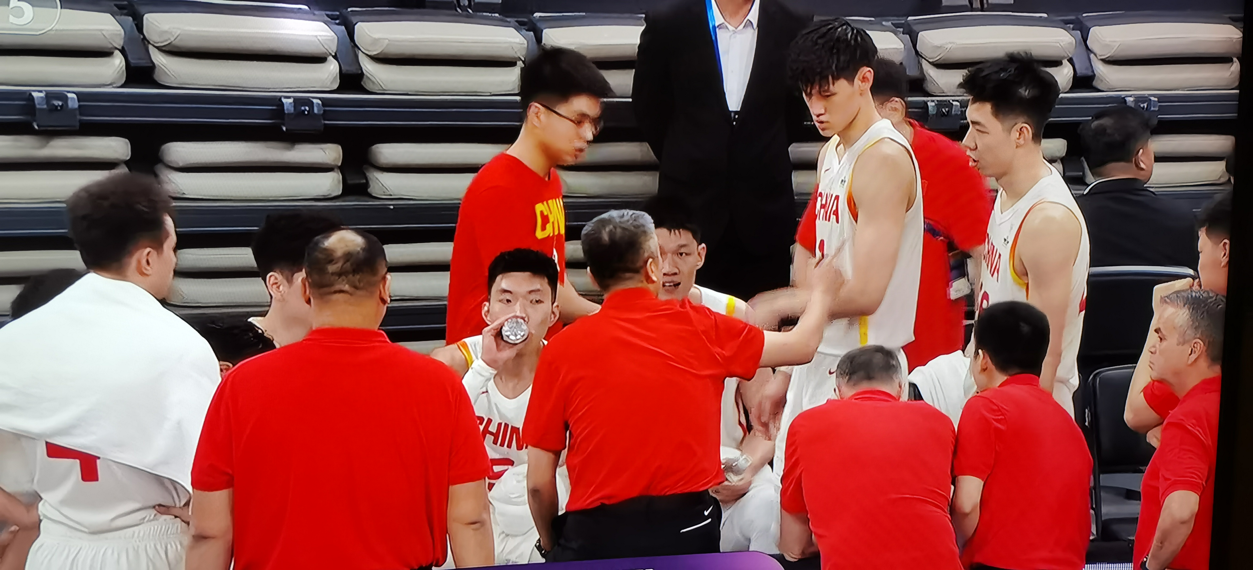 日本男篮联赛播映率飙升,成为全国焦点 日本男篮联赛播映率飙升,成为全国焦点