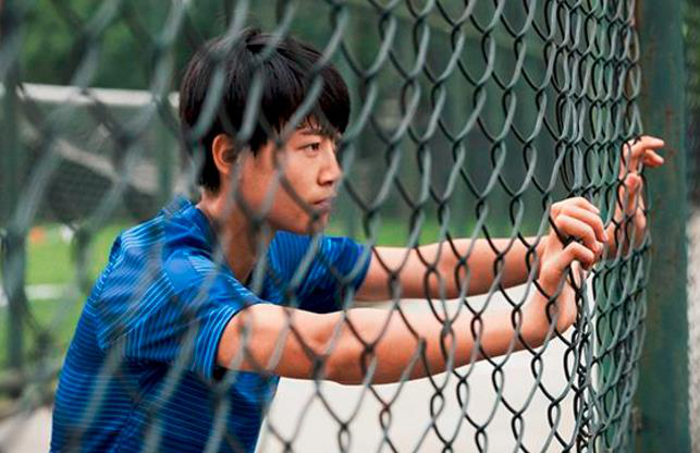 关于里昂众球员合力,取胜水原三星的信息 关于里昂众球员合力,取胜水原三星的信息