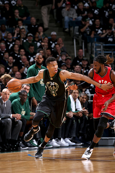 包含猛龙逆转魔术,方块组织进攻得当的词条 包含猛龙逆转魔术,方块组织进攻得当的词条