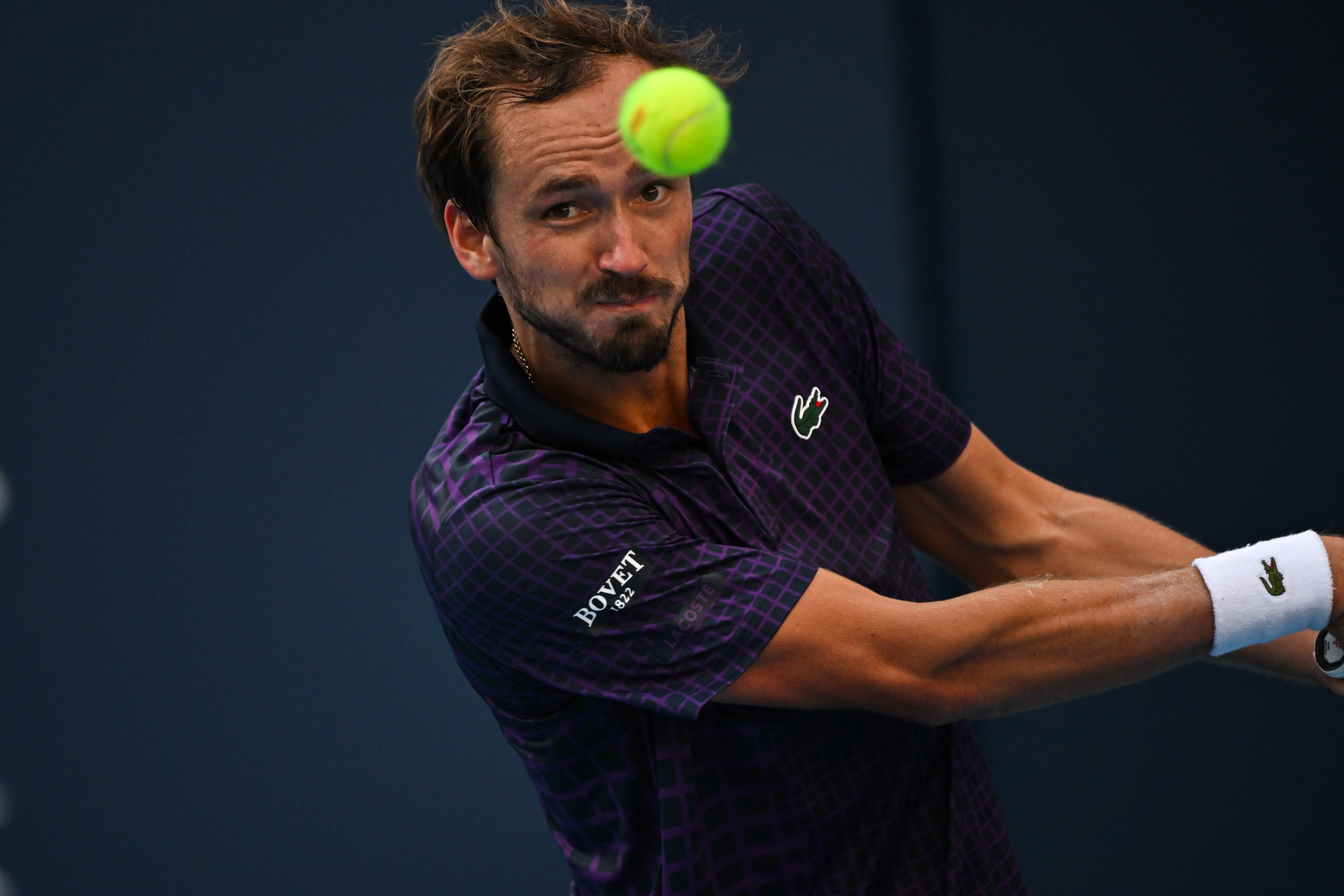 关于英国网球队绝杀法国网球队,梅德韦杰夫惊艳世界的信息 关于英国网球队绝杀法国网球队,梅德韦杰夫惊艳世界的信息