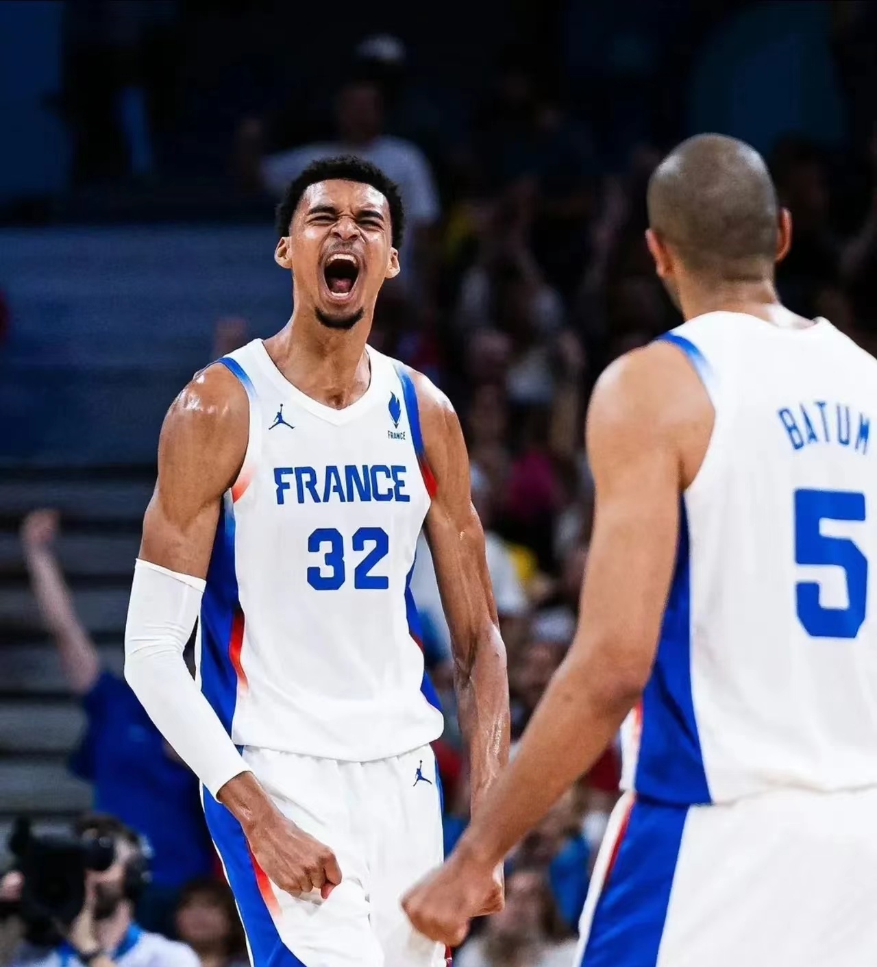 法国男篮碾压奇才,巴恩斯绝境逆转 法国男篮碾压奇才,巴恩斯绝境逆转