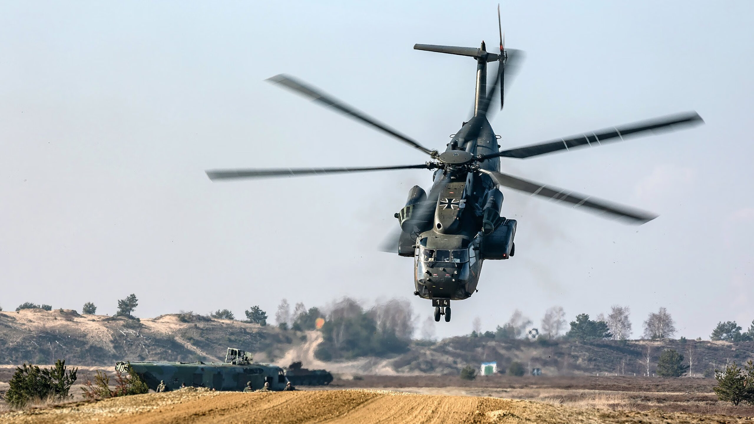 开云体育官网-钢铁誓言，德罗赞的攻防转换之夜与无声誓言