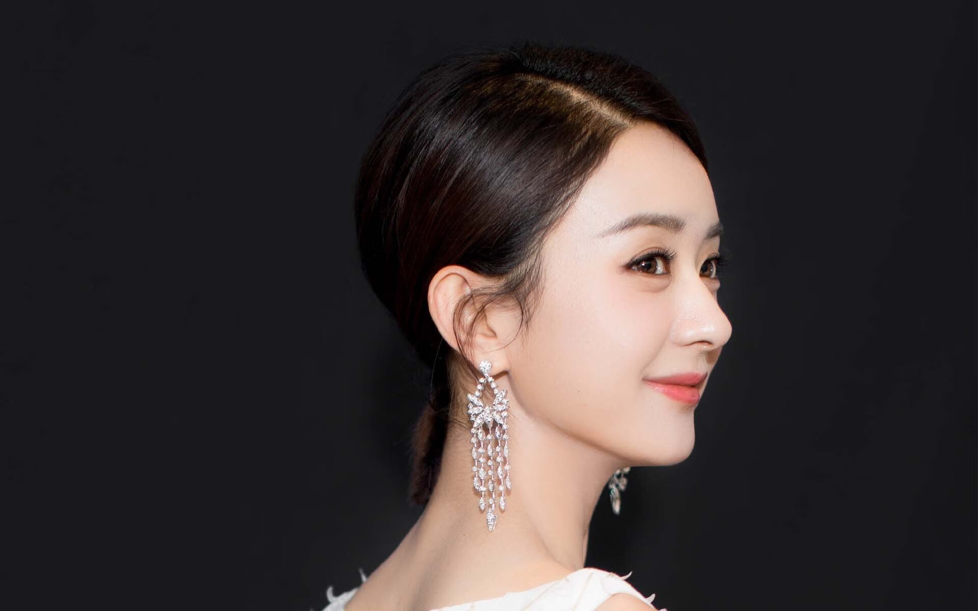 F1新赛季揭幕战焦点对决与爱尔兰终场绝杀克罗地亚，体育之夜的激情与奇迹