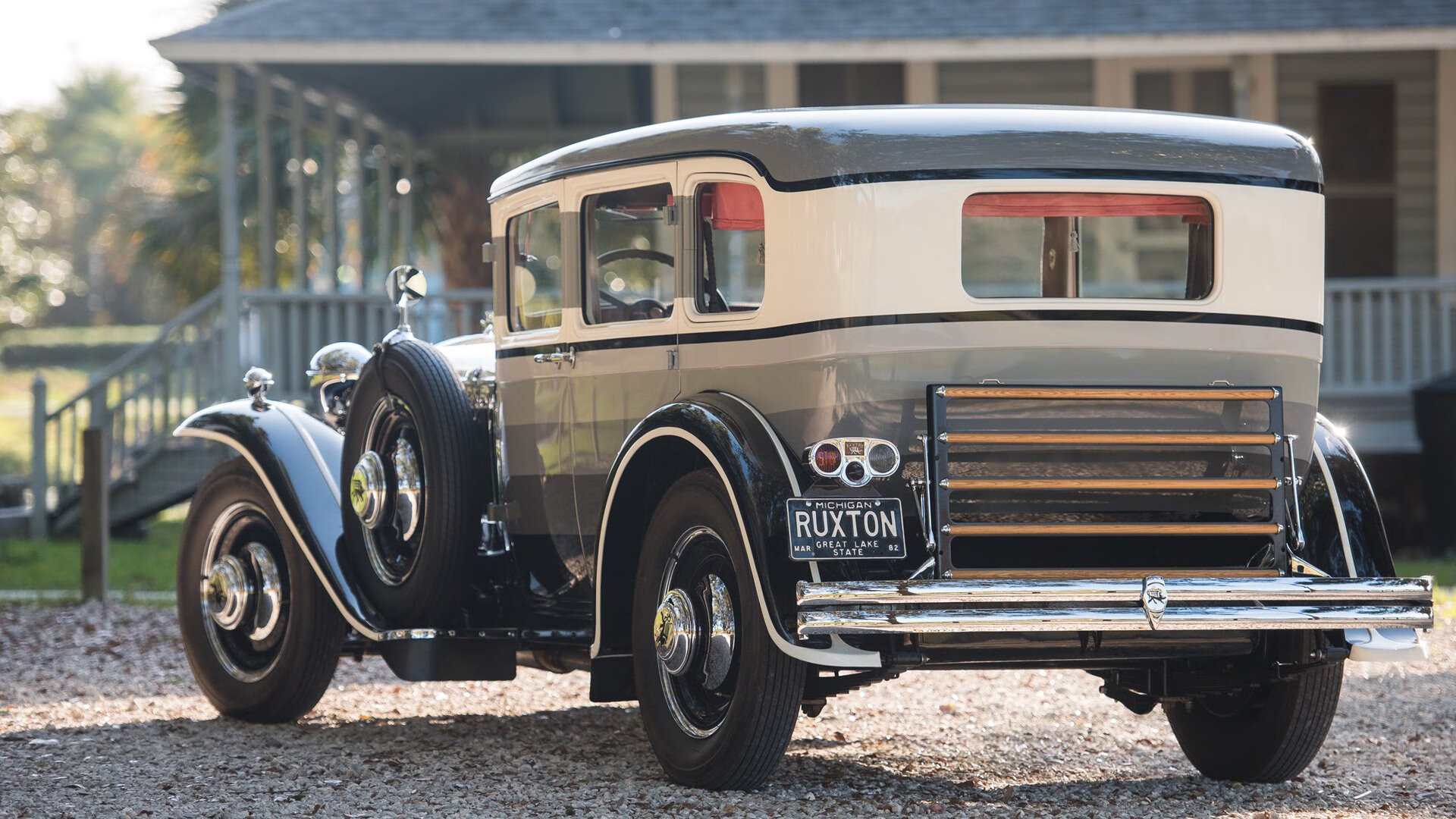 F1新赛季揭幕战之夜，塔图姆的完美跨界交响曲