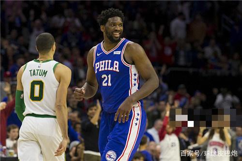 76人击败黄蜂，浓眉成为关键先生