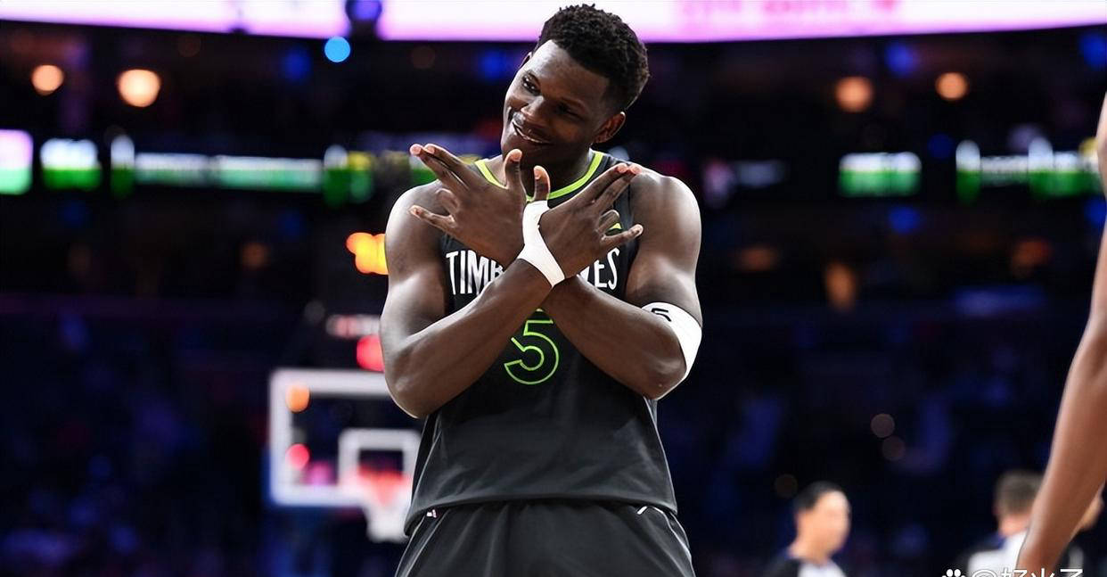 76人击败黄蜂，浓眉成为关键先生