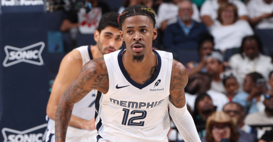 深圳队争冠战胜出热火，贝恩统治全场